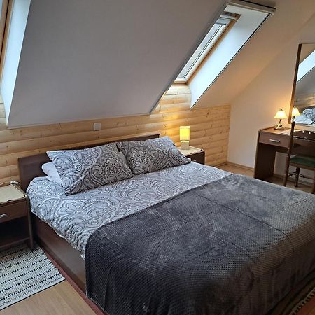 Apartment Erika Fužine Εξωτερικό φωτογραφία